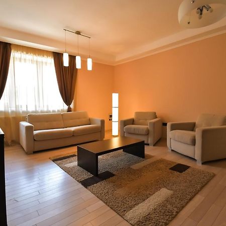 布拉索夫Db Apt - Comfort And Space In The Heart Of Old Town公寓 外观 照片
