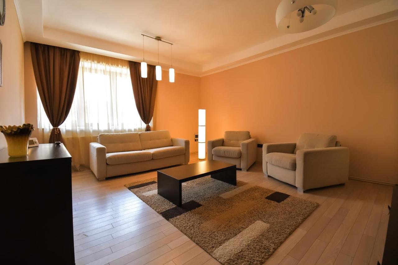 布拉索夫Db Apt - Comfort And Space In The Heart Of Old Town公寓 外观 照片
